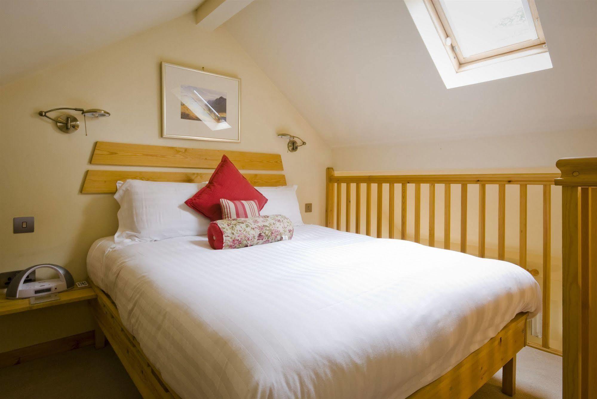 Tweedies Bar And Lodge Grasmere Eksteriør bilde